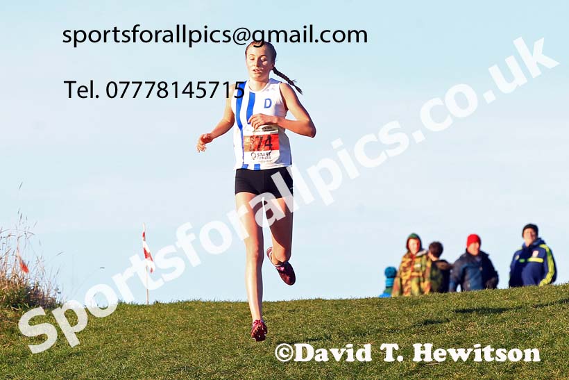 Girls under-15s, 2022 North Eastern Cross Country Champs., Temple Park, South Shields.  Photo: David T. Hewitson/Sports for All Pics